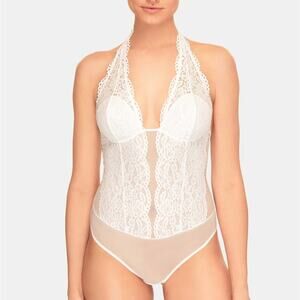 Wacoal NEW sexy XL  B.Tempt'd Ciao Bella Lace Halter Bodysuit THONG Size XLarge
